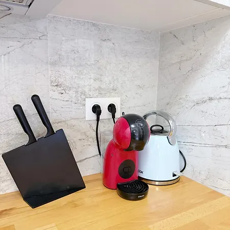 Elegant And Comfortable Jouvenet Bed and Breakfast Παρίσι