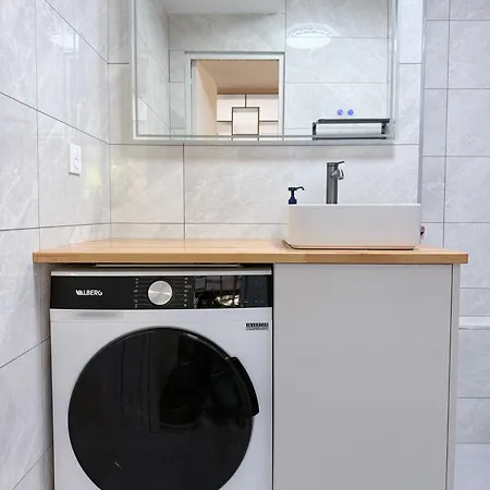 Elegant And Comfortable Jouvenet 4*